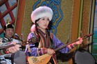 蒙古包里的谈唱